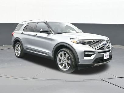 Used 2020 Ford Explorer Platinum w/ Premium Technology Package