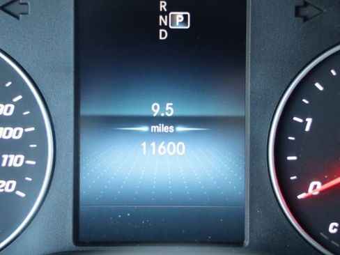 Used 2024 Mercedes-Benz Sprinter 2500 image 28