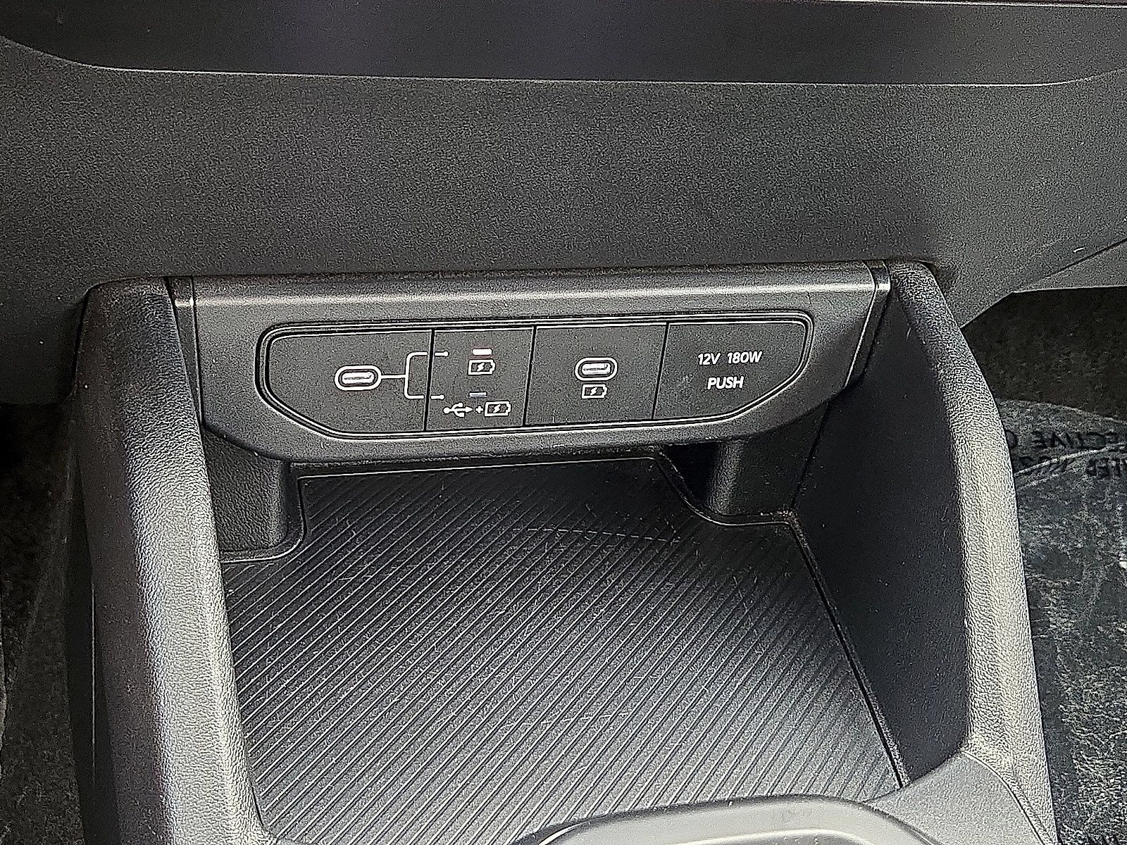 Used 2025 Kia K4 FWD image 29