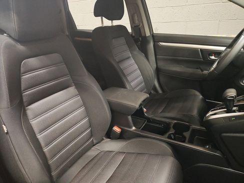 Used 2019 Honda CR-V LX image 10