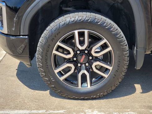 Used 2020 GMC Sierra 1500 AT4 w/ AT4 Premium Package AWD/4WD image 10