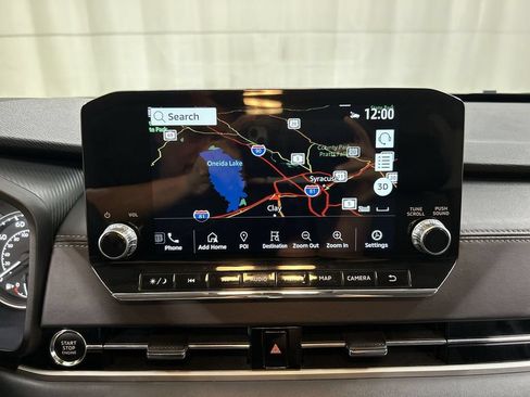Used 2024 Mitsubishi Outlander SE AWD/4WD image 16
