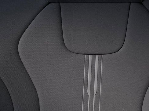 New 2025 Hyundai Elantra Sport image 17