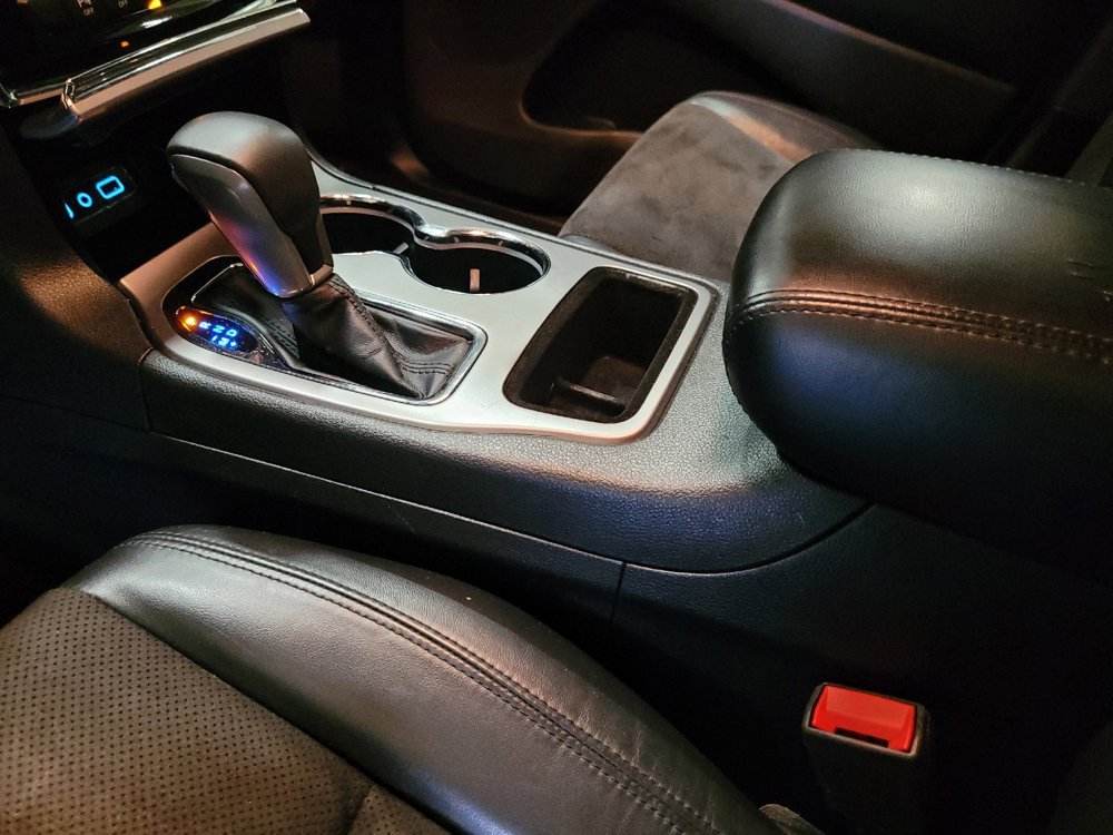 Used 2019 Jeep Grand Cherokee Altitude AWD/4WD image 26