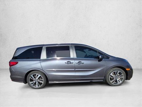 Used 2024 Honda Odyssey Touring image 4