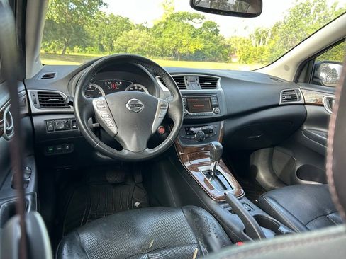 Used 2015 Nissan Sentra SL FWD image 13