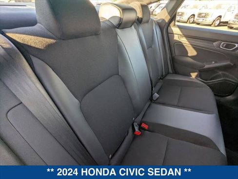 Used 2024 Honda Civic Sport image 22