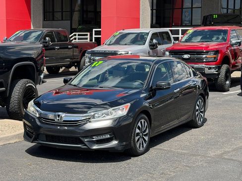 Used 2017 Honda Accord EX-L image 45
