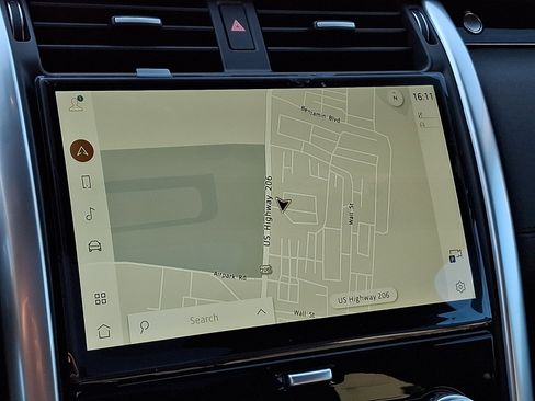 New 2026 Land Rover Discovery S image 14