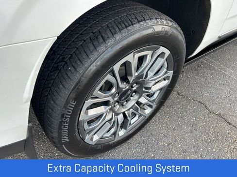 Certified 2023 GMC Yukon XL Denali Ultimate w/ LPO, Floor Liner Package image 19