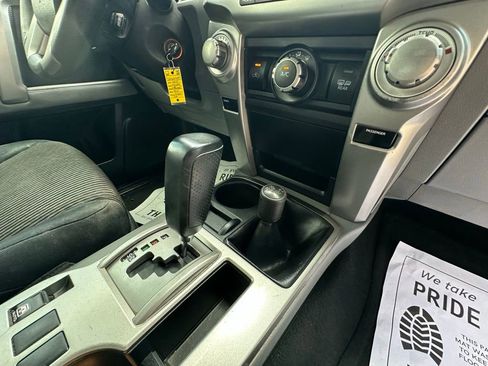 Used 2010 Toyota 4Runner Trail image 11