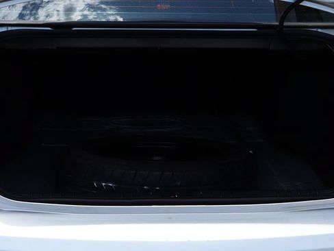 Used 2011 Chevrolet Impala LT FWD image 24