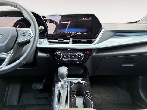 Used 2024 Chevrolet Trax LT w/ Driver Confidence Package image 10