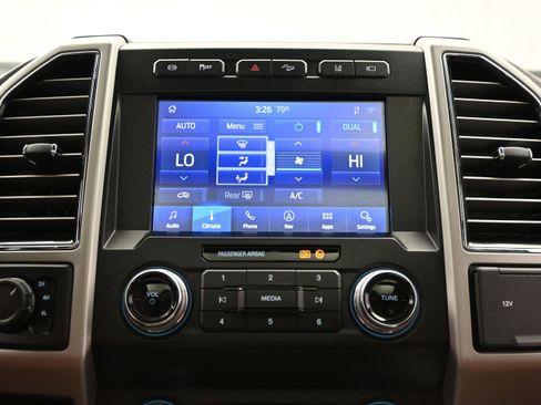 Used 2020 Ford F250 King Ranch w/ King Ranch Ultimate Package AWD/4WD image 38