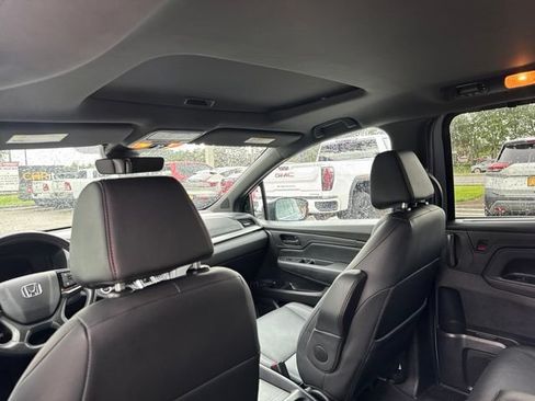 Used 2025 Honda Odyssey Sport-L image 18