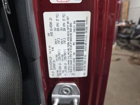 Used 2007 Jeep Wrangler Unlimited Rubicon w/ Dual Top Group image 31