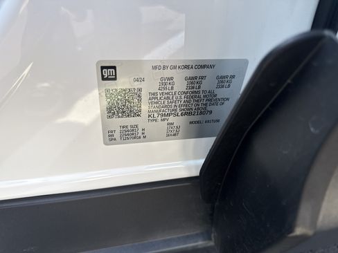 Used 2024 Chevrolet TrailBlazer LT w/ Convenience Package FWD image 5