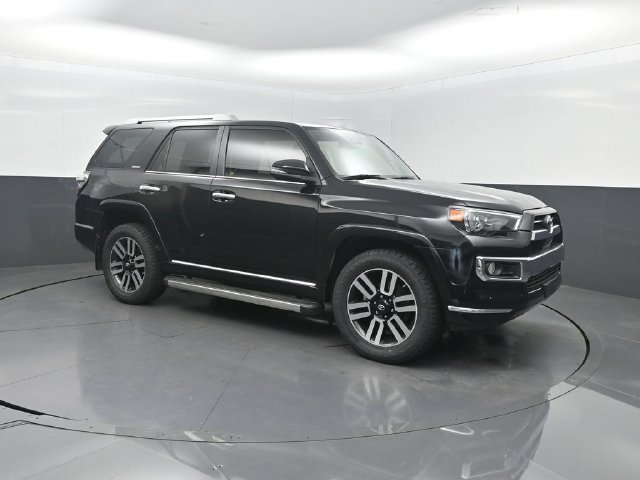 Used 2020 Toyota 4Runner Limited AWD/4WD image 36