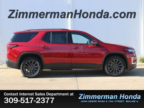 Used 2024 Chevrolet Traverse RS AWD/4WD image 1