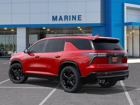 New 2027 Chevrolet Traverse RS w/ LPO, Floor Liner Package FWD image 3
