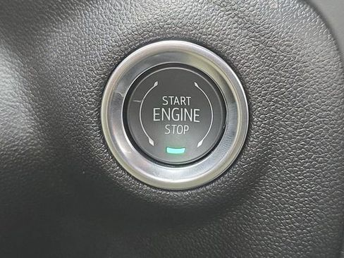 Used 2025 GMC Sierra 1500 Pro w/ Pro Value Package AWD/4WD image 16