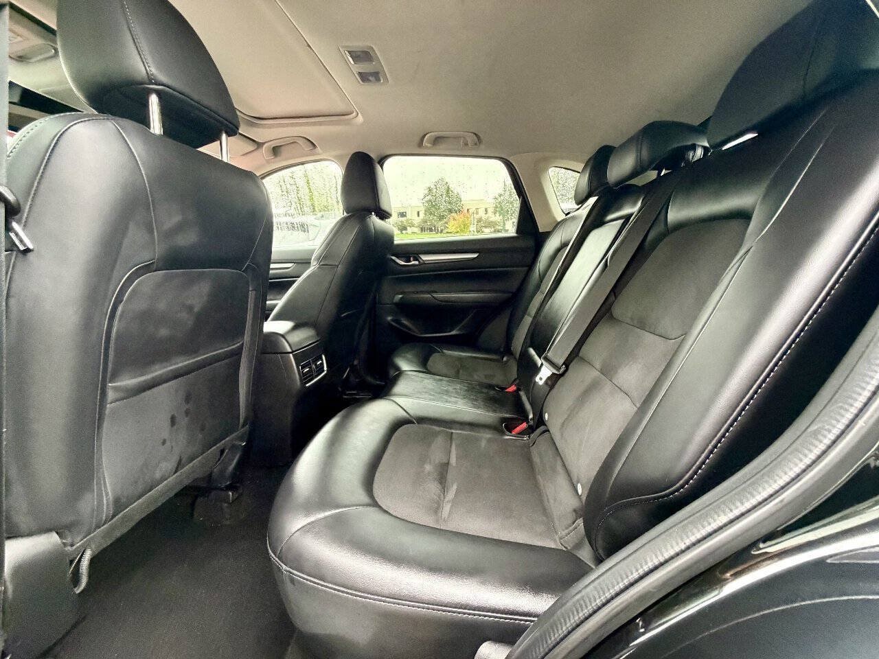 Used 2018 MAZDA CX-5 Touring w/ Preferred Equipment Package AWD/4WD image 24