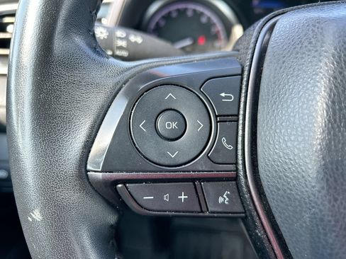 Used 2024 Toyota Camry SE FWD image 16