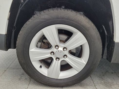 Used 2015 Jeep Patriot Limited FWD image 31