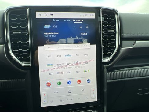 New 2025 Ford Ranger Lariat w/ FX4 Off-Road Package image 18