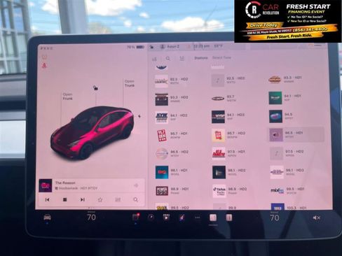 Used 2021 Tesla Model Y Performance image 22