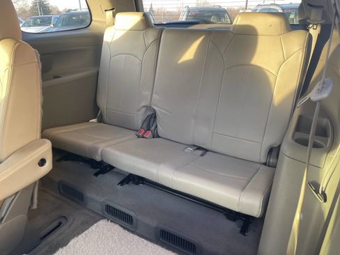 Used 2016 GMC Acadia SLT image 19