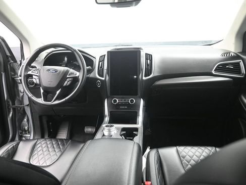 Certified 2024 Ford Edge Titanium AWD/4WD image 12