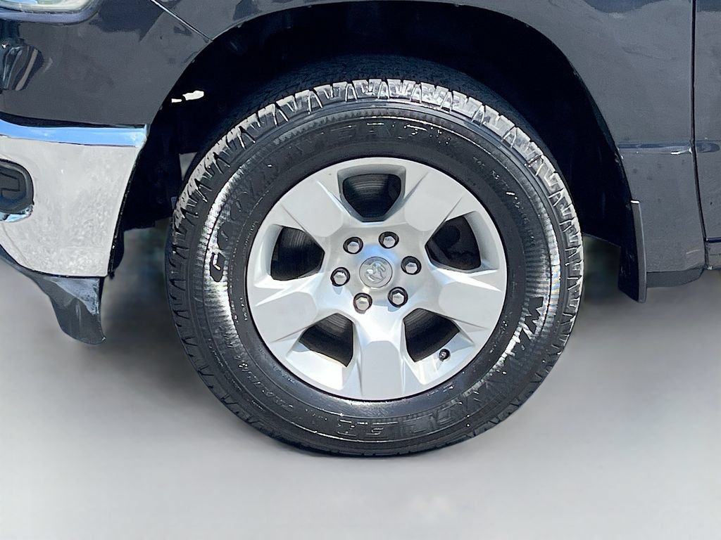 Used 2019 RAM 1500 Big Horn AWD/4WD image 29