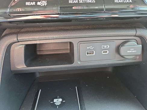 Used 2025 Honda Pilot EX-L image 19