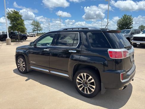 Used 2016 GMC Terrain Denali AWD/4WD image 3