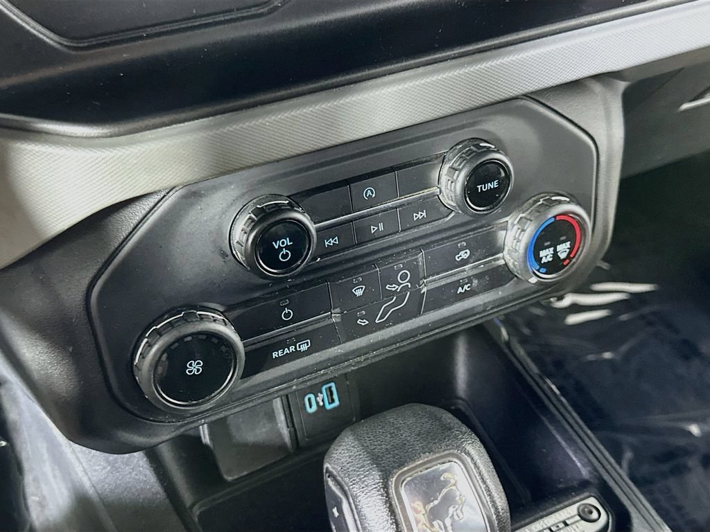 Used 2021 Ford Bronco 4-Door AWD/4WD image 28