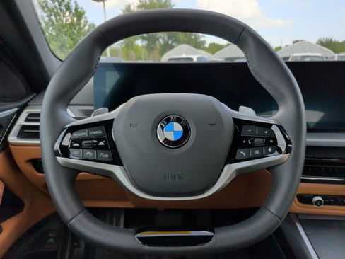 Used 2025 BMW 430i Coupe w/ Convenience Package RWD image 21