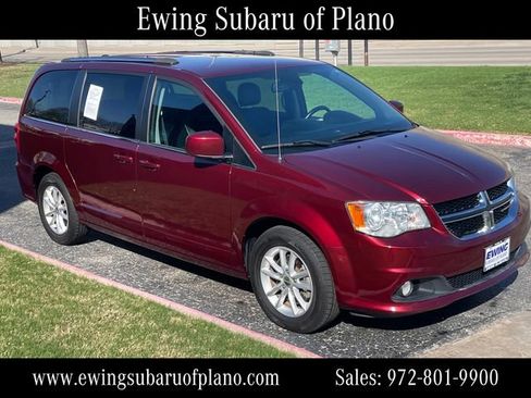 Used 2019 Dodge Grand Caravan SXT image 8