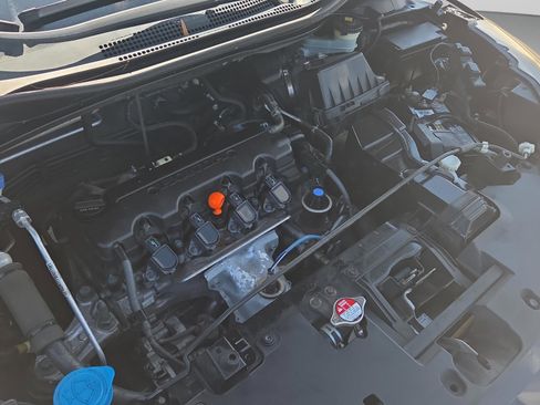 Used 2017 Honda HR-V LX image 19