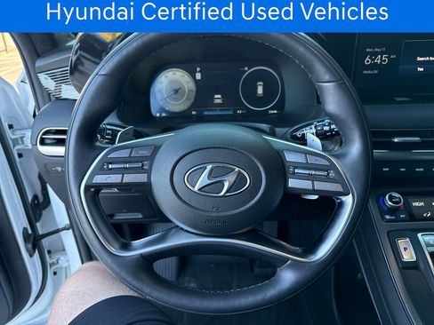 Used 2024 Hyundai Palisade Calligraphy AWD/4WD image 16