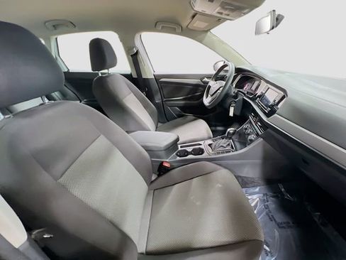 Used 2021 Volkswagen Jetta S w/ Driver Assistance Package image 25