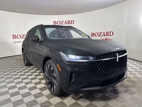 Certified 2025 Lincoln Nautilus Reserve w/ Jet Appearance Package image 1