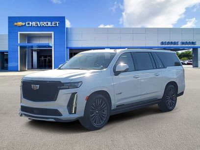 Used 2023 Cadillac Escalade ESV V