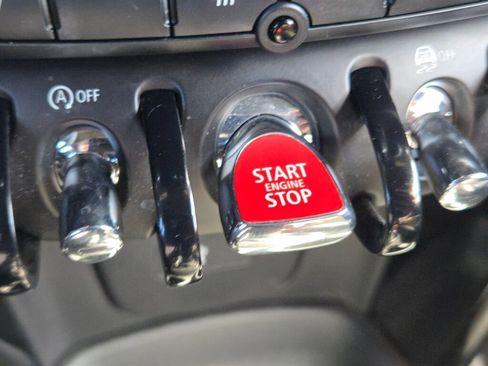 Used 2023 MINI Cooper S image 26