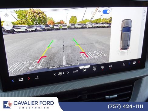 Used 2026 Ford Explorer Active AWD/4WD image 24