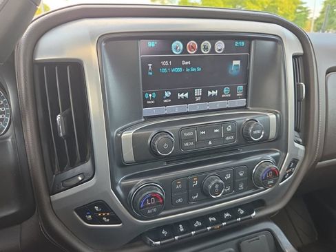 Used 2018 GMC Sierra 1500 SLT AWD/4WD image 22
