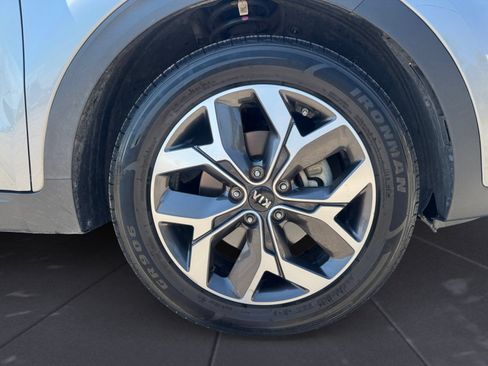 Used 2021 Kia Sportage EX FWD image 14