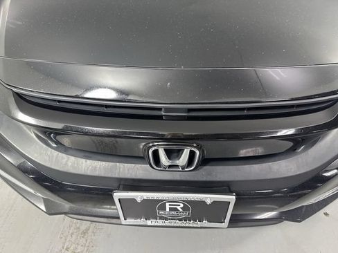 Used 2019 Honda Civic Touring image 26