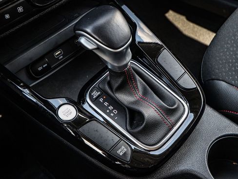 Used 2024 Kia Soul GT-Line image 41