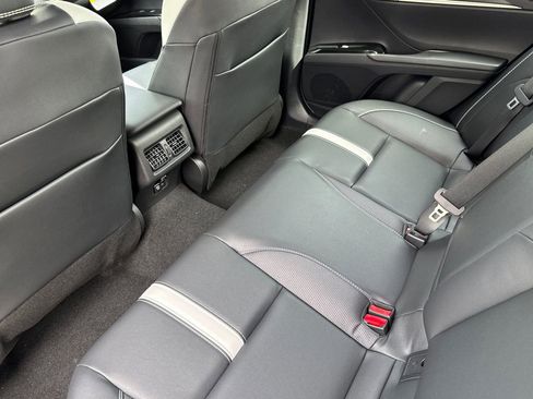 New 2026 Toyota Camry Hybrid image 13